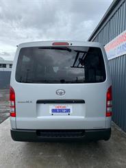 2019 Toyota HIACE - Thumbnail