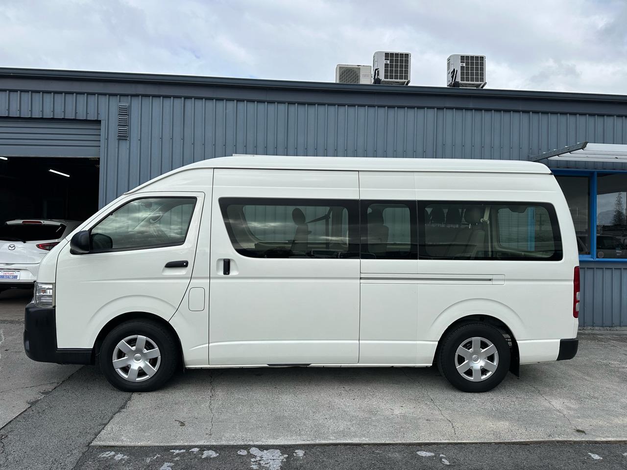 2016 Toyota HIACE