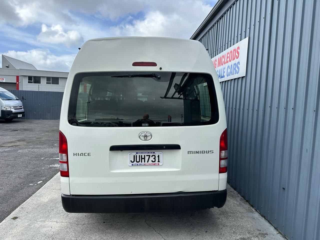 2016 Toyota HIACE