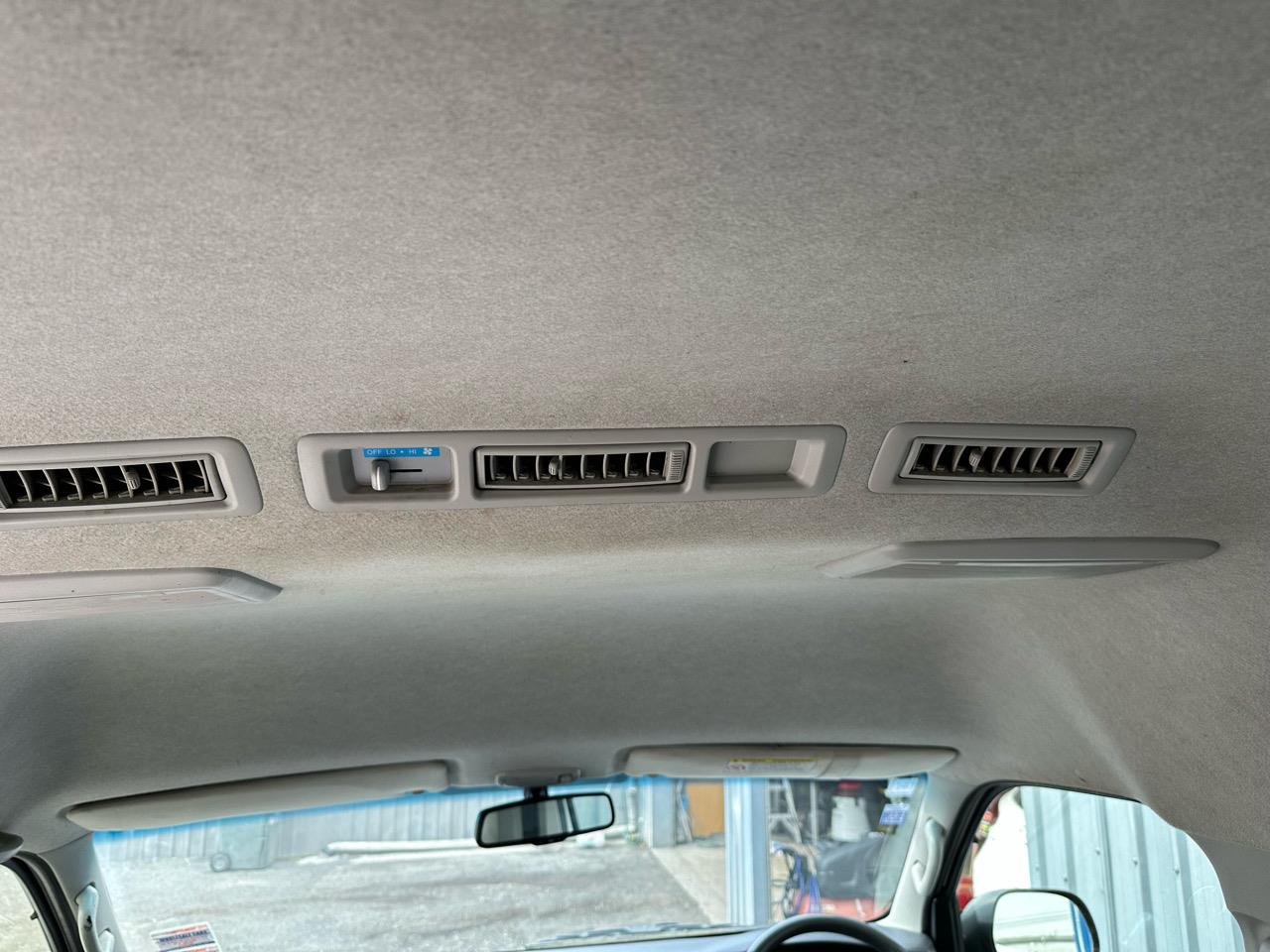 2016 Toyota HIACE
