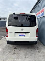 2018 Toyota HIACE - Thumbnail