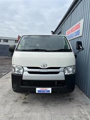 2018 Toyota HIACE - Thumbnail