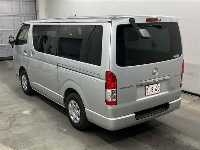 2018 Toyota HIACE