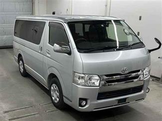 2018 Toyota HIACE - Thumbnail