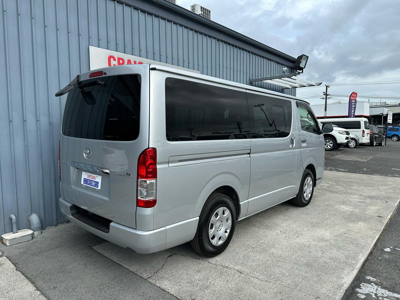 2018 Toyota HIACE