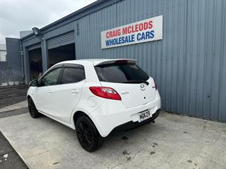 2014 Mazda Demio - Thumbnail