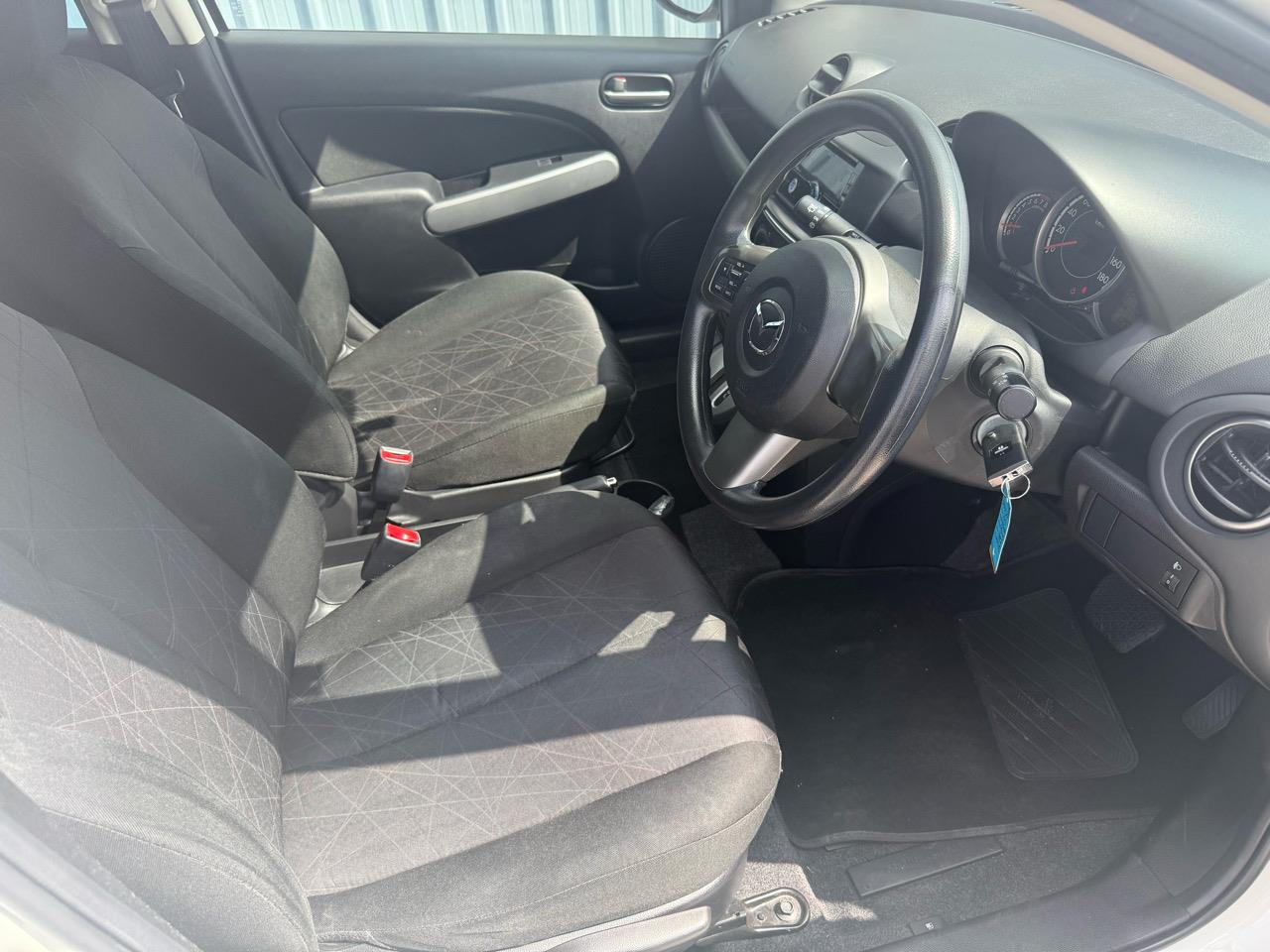 2014 Mazda Demio