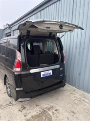 2016 Nissan SERENA - Thumbnail