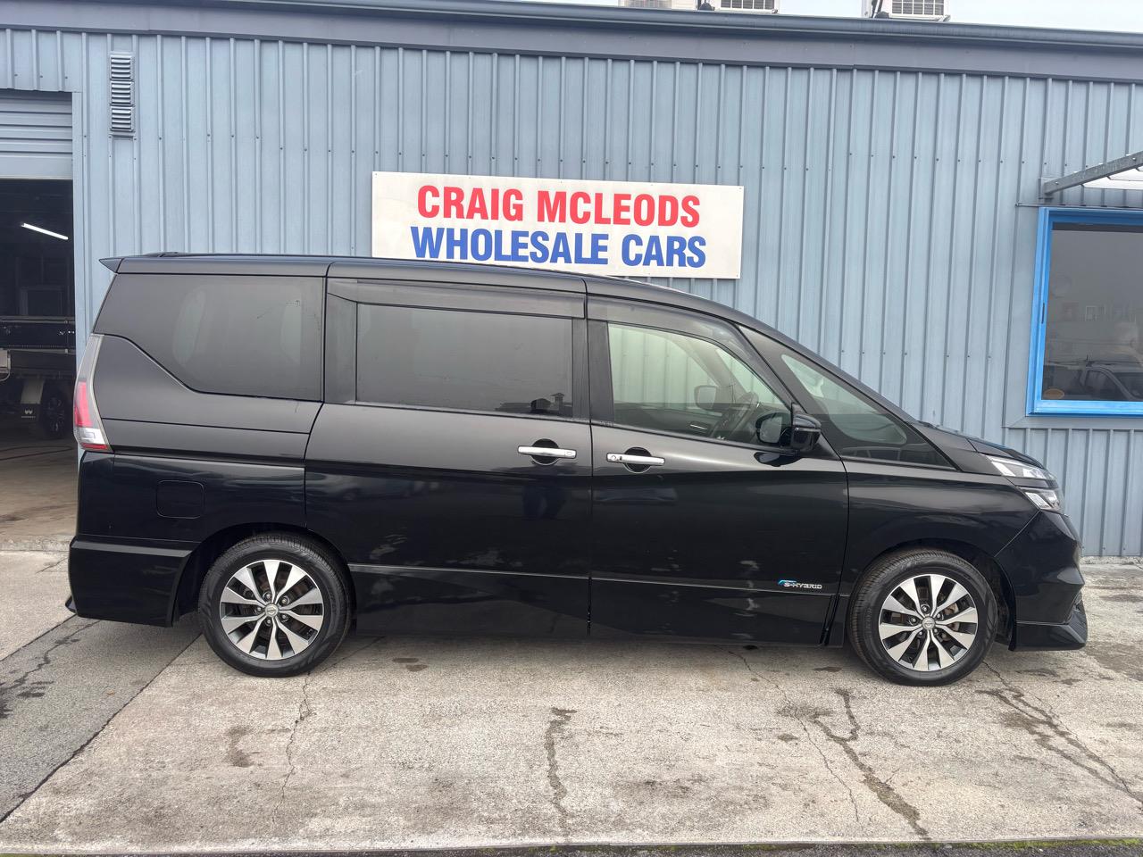 2016 Nissan SERENA