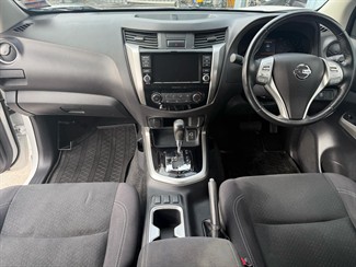 2020 Nissan NAVARA - Thumbnail
