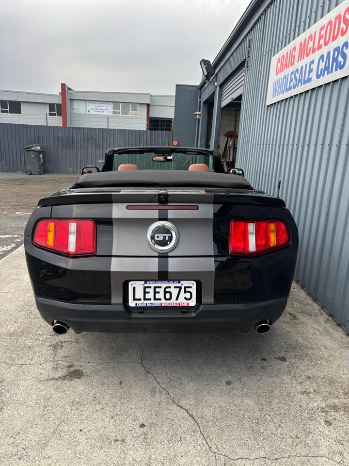2010 Ford Mustang