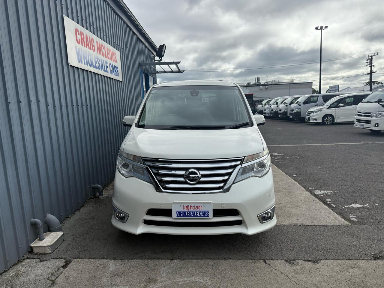 2015 Nissan SERENA