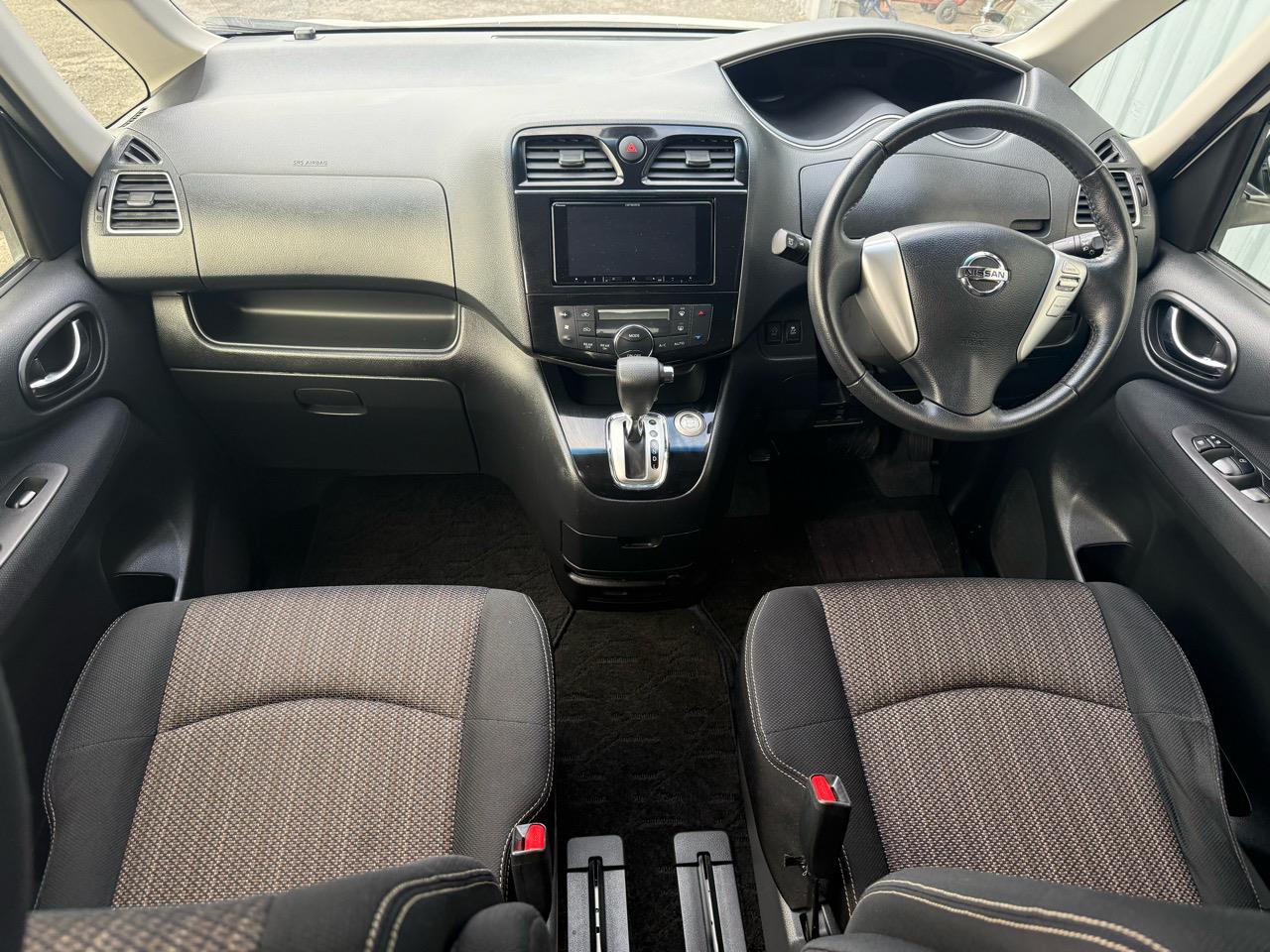 2015 Nissan SERENA
