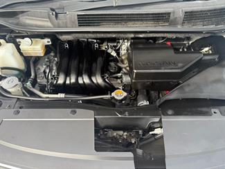 2015 Nissan SERENA - Thumbnail