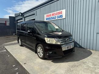 2011 Honda Stepwagon - Thumbnail