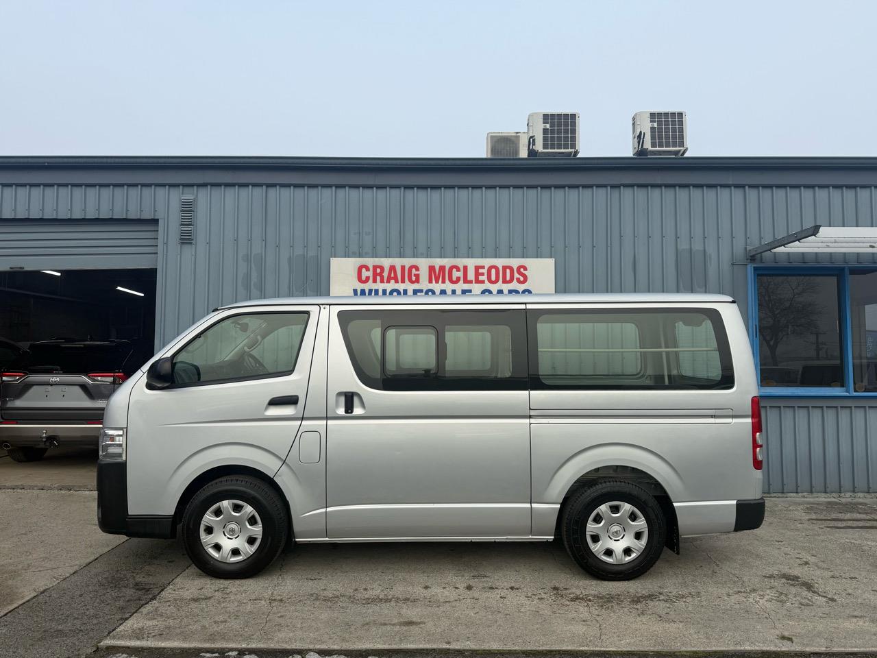 2017 Toyota HIACE