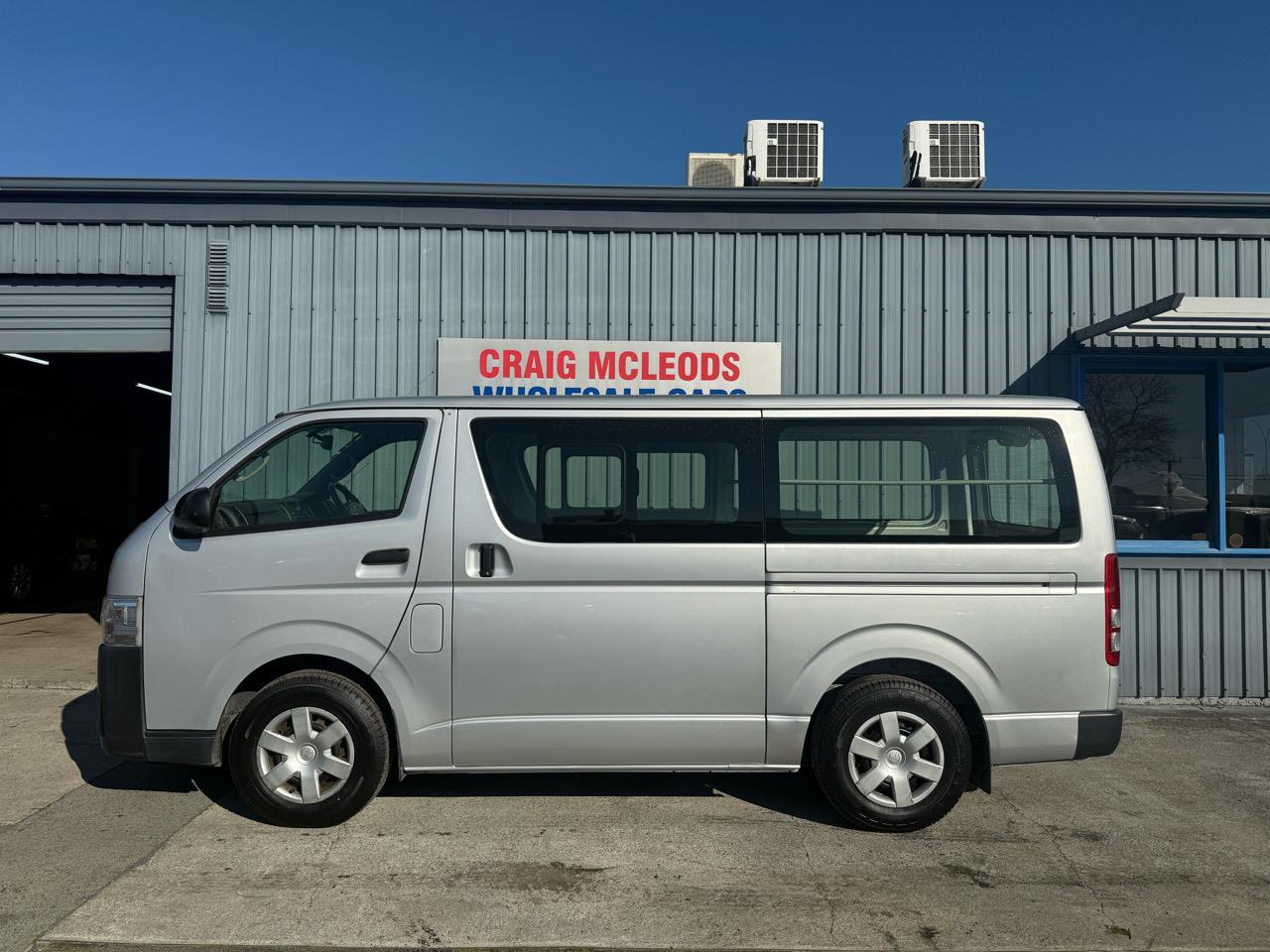 2017 Toyota HIACE