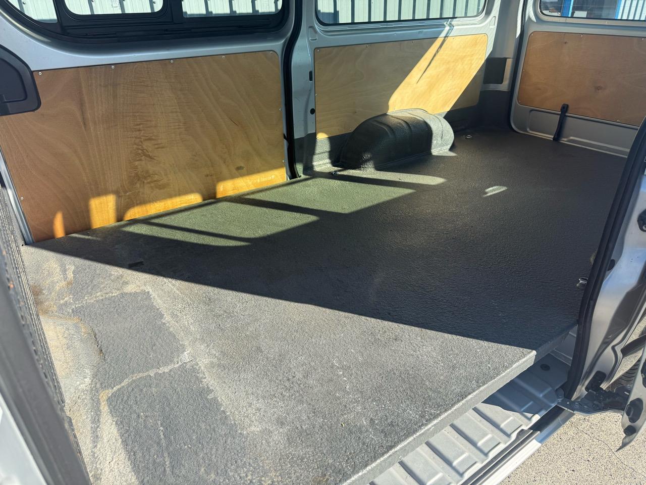 2017 Toyota HIACE