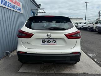 2018 Nissan Qashqai - Thumbnail