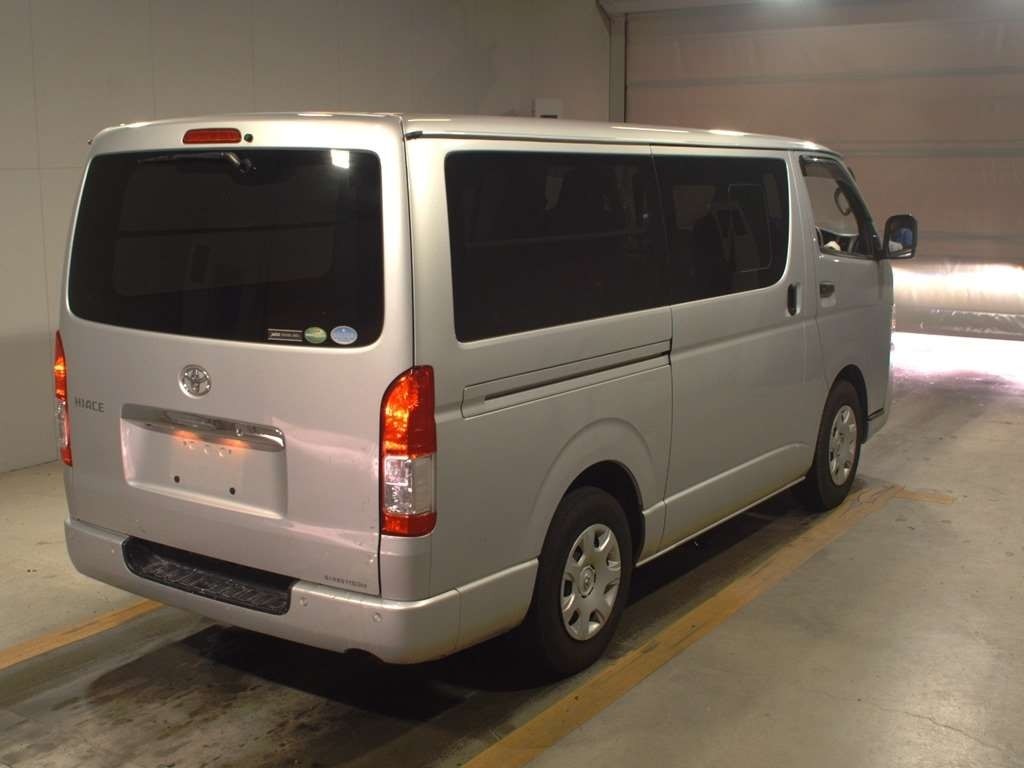 2020 Toyota HIACE
