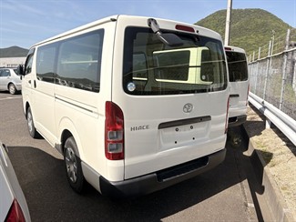 2022 Toyota HIACE - Thumbnail