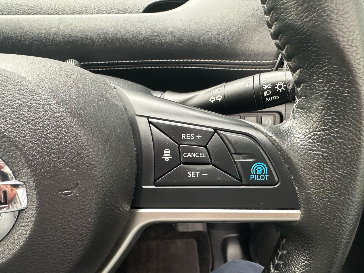 2017 Nissan SERENA
