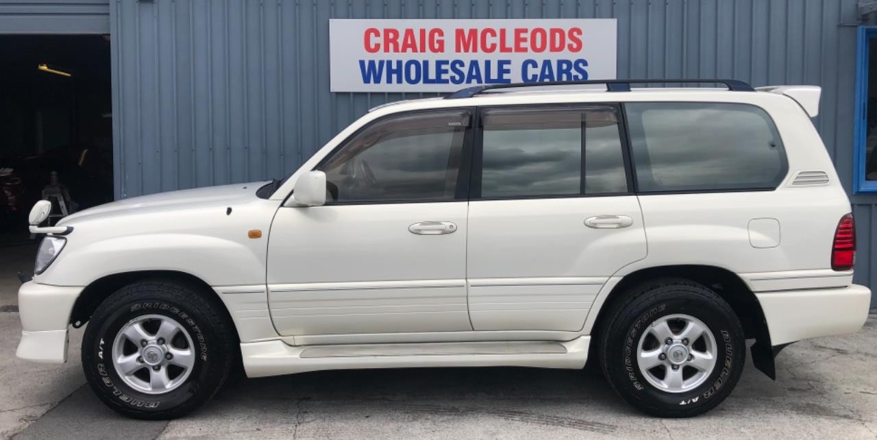 2001 Toyota LANDCRUISER