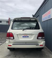 2001 Toyota LANDCRUISER - Thumbnail