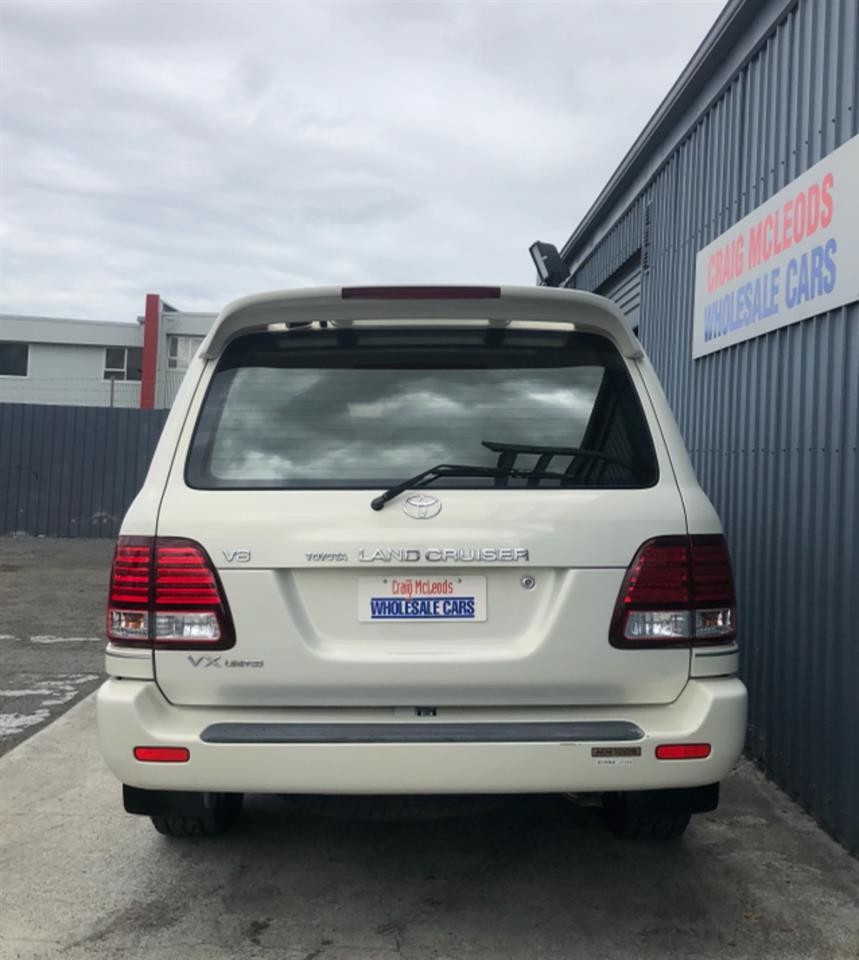 2001 Toyota LANDCRUISER