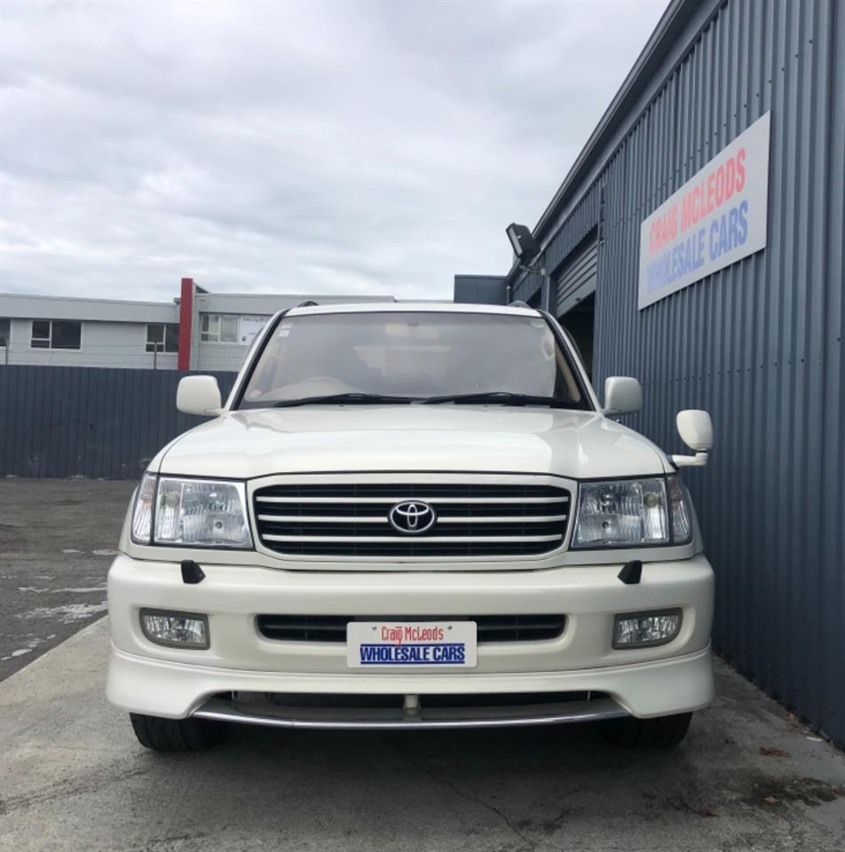 2001 Toyota LANDCRUISER