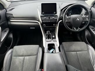 2022 Mitsubishi Eclipse Cross - Thumbnail