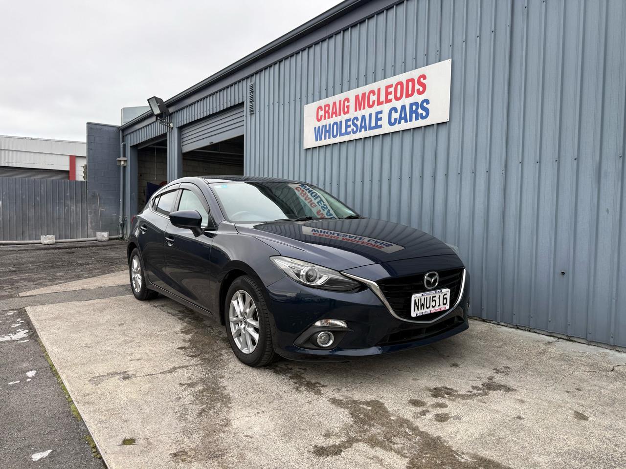 2014 Mazda Axela