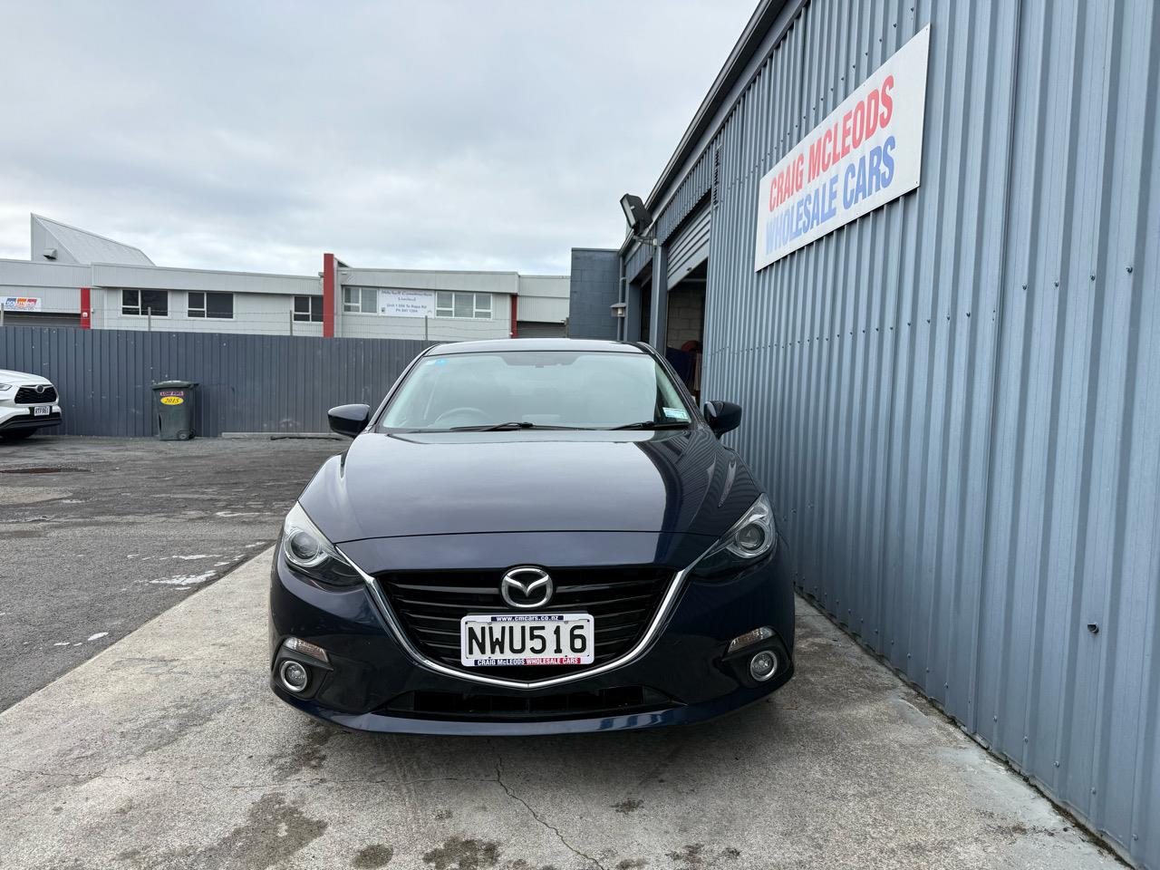 2014 Mazda Axela