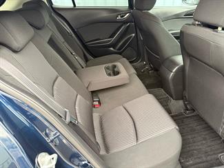 2014 Mazda Axela - Thumbnail