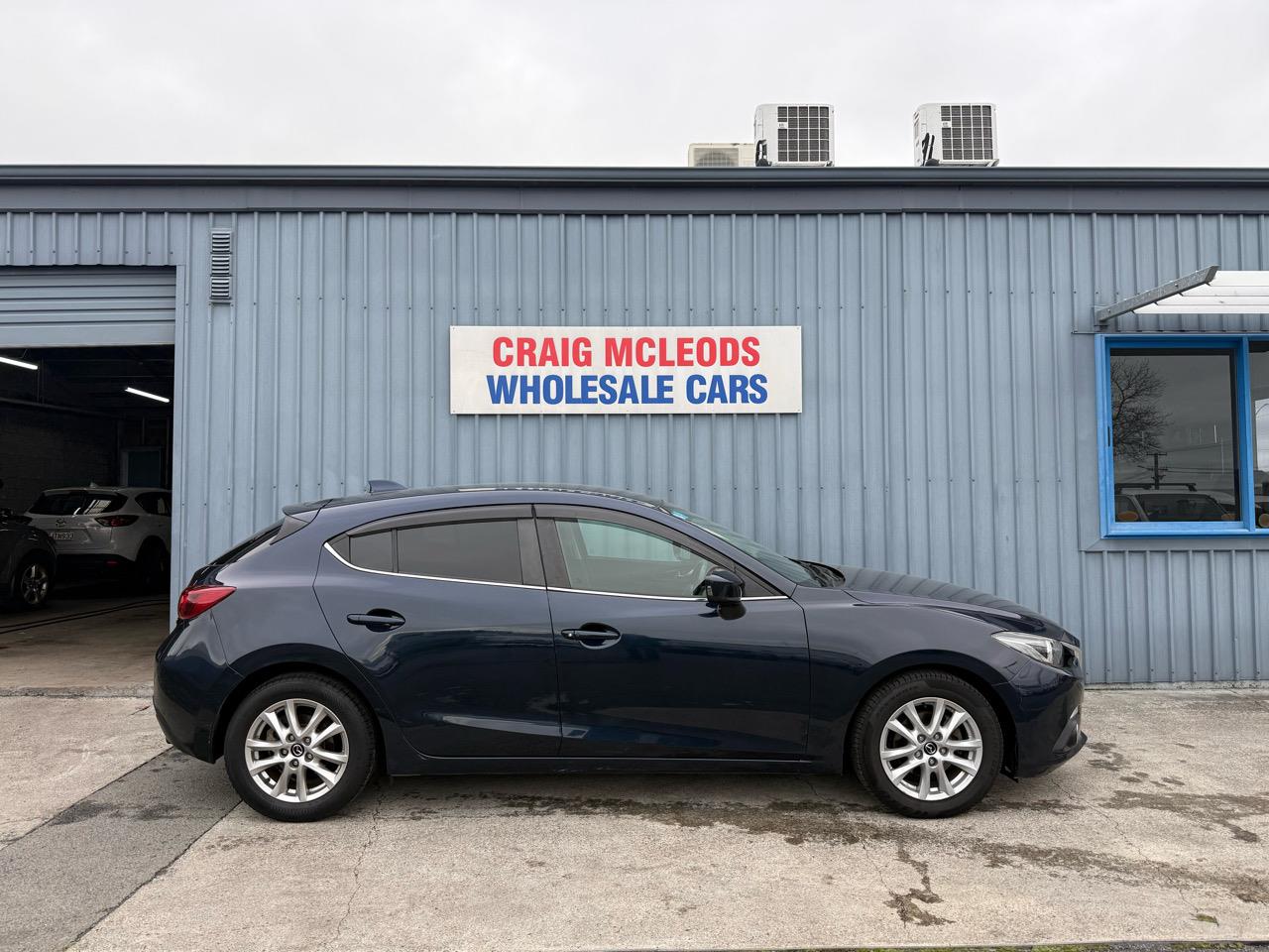 2014 Mazda Axela
