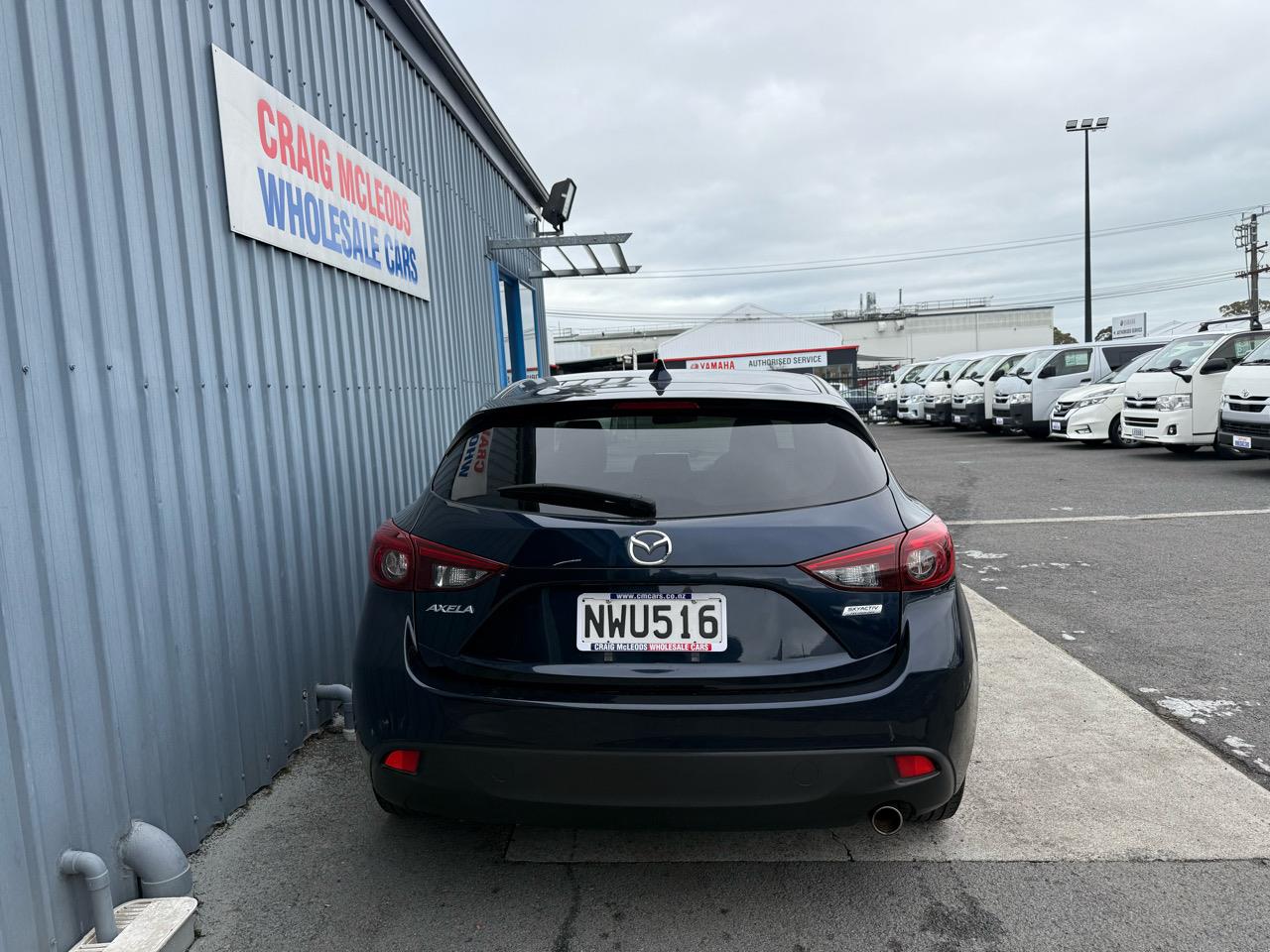 2014 Mazda Axela