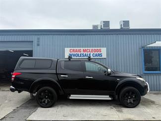 2017 Mitsubishi Triton - Thumbnail