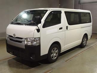 2020 Toyota HIACE - Thumbnail