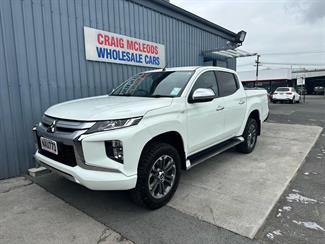 2020 Mitsubishi Triton - Thumbnail