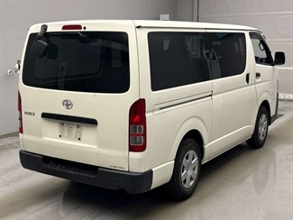 2021 Toyota HIACE - Thumbnail