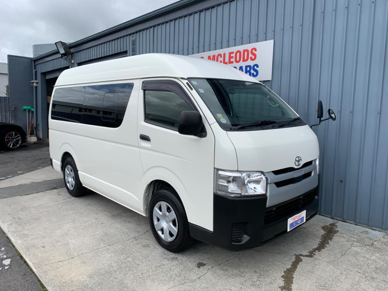 2018 Toyota HIACE