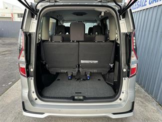 2020 Nissan SERENA - Thumbnail