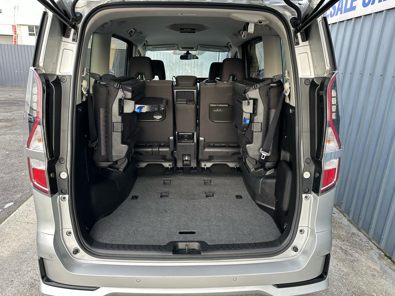 2020 Nissan SERENA
