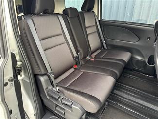2020 Nissan SERENA - Thumbnail