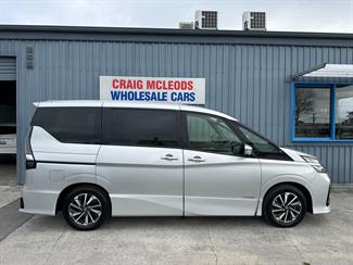 2020 Nissan SERENA - Thumbnail