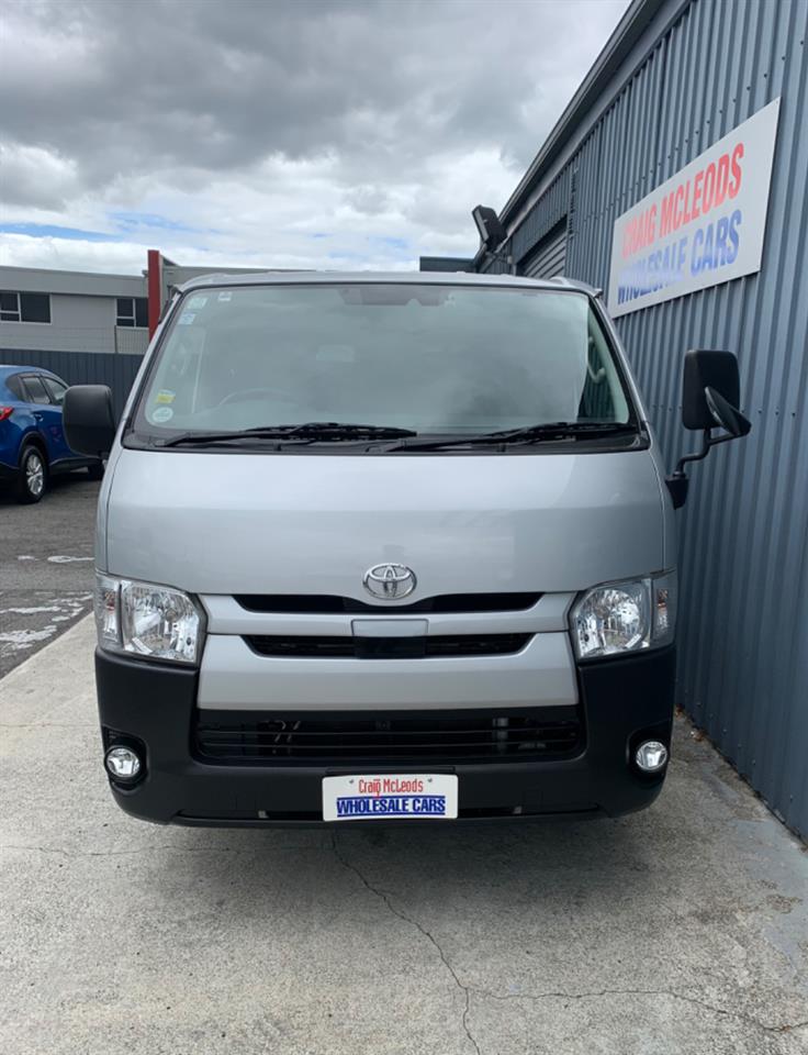 2018 Toyota HIACE