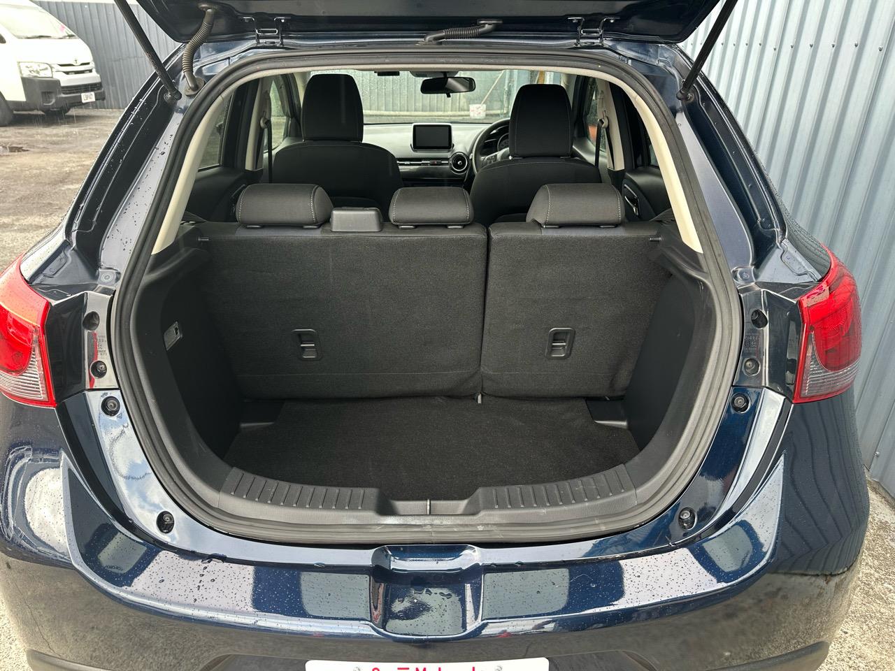 2014 Mazda Demio
