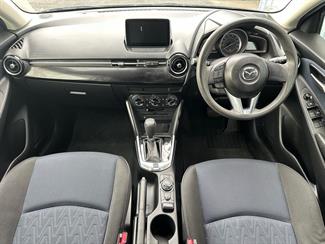 2014 Mazda Demio - Thumbnail