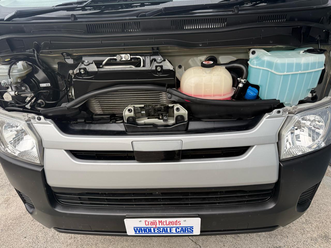 2019 Toyota HIACE