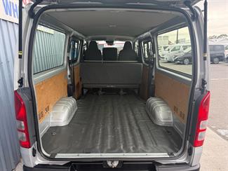 2019 Toyota HIACE - Thumbnail